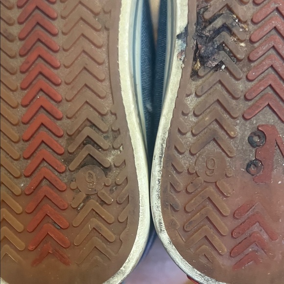 See Kai Run Girl’s Denim Sneakers with Pink Accents - Picture 10 of 17